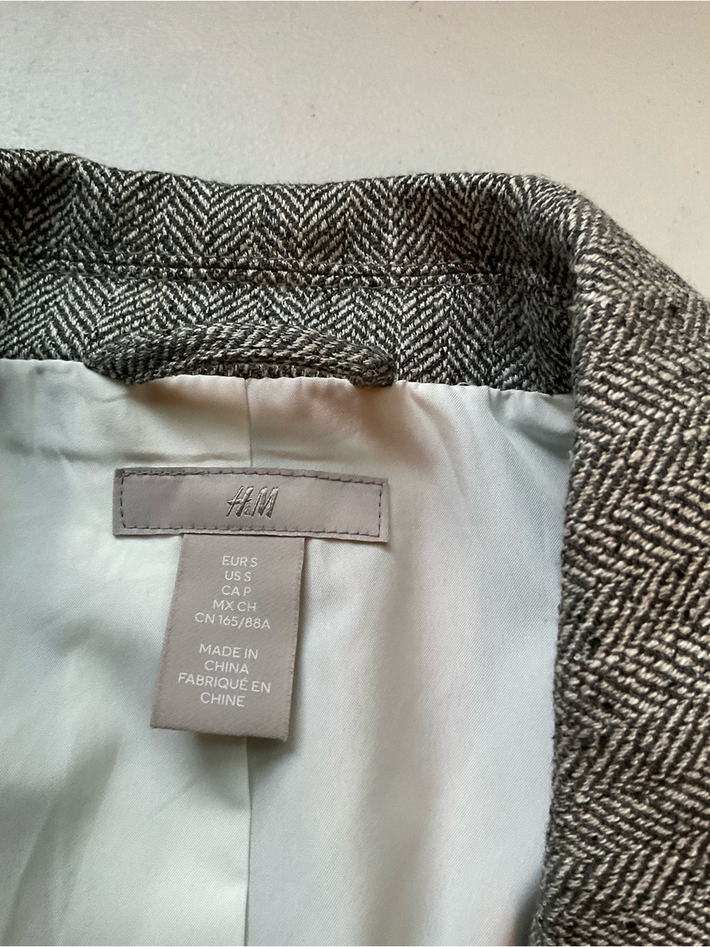 H&M Gray Herringbone Double Breasted Blazer Women’s Size Small S Tailored Jacket - Picture 4 of 10